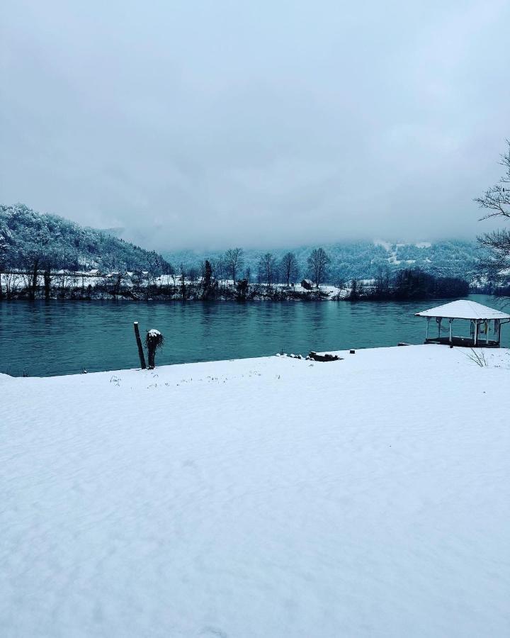 Вілла Brvnara Drina Wooden House Drina Drlace Екстер'єр фото